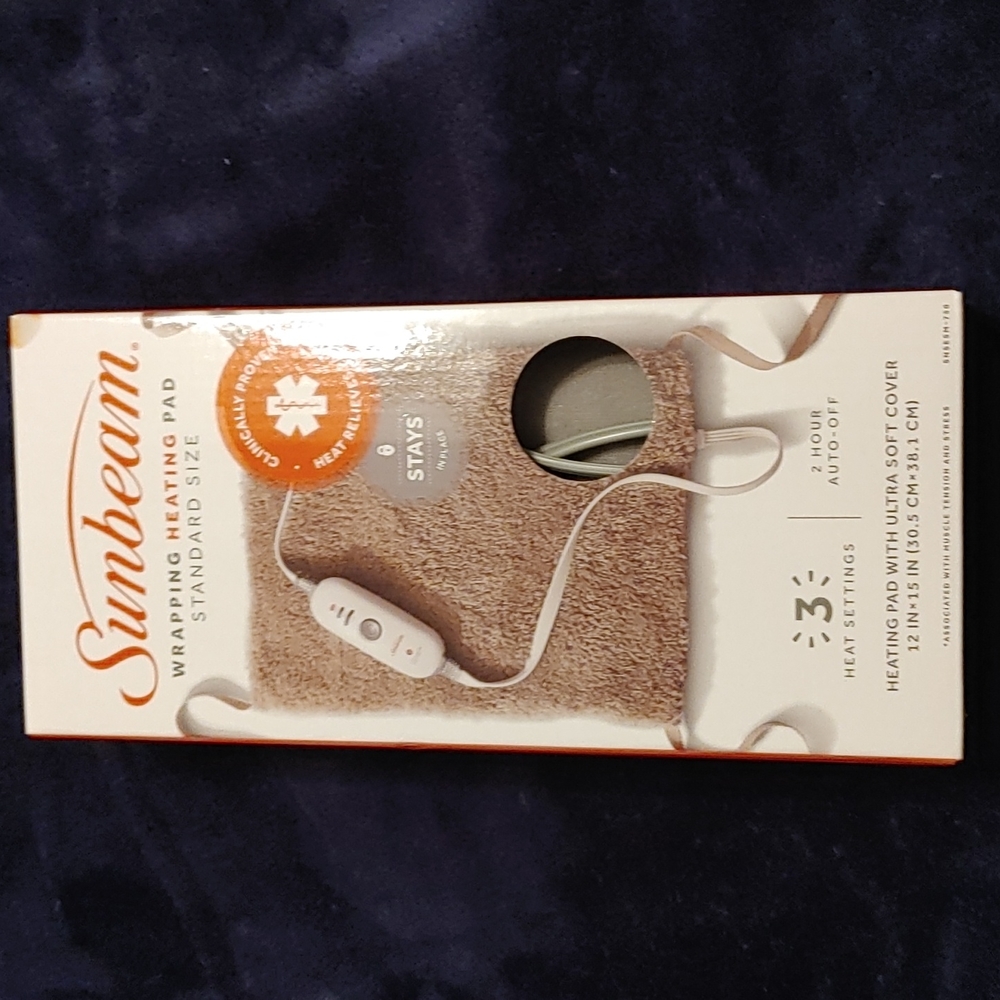 NIB Sunbeam wrapping heating pad, standard size